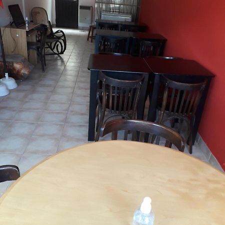 Hotel La Huella El Chaltén Zewnętrze zdjęcie