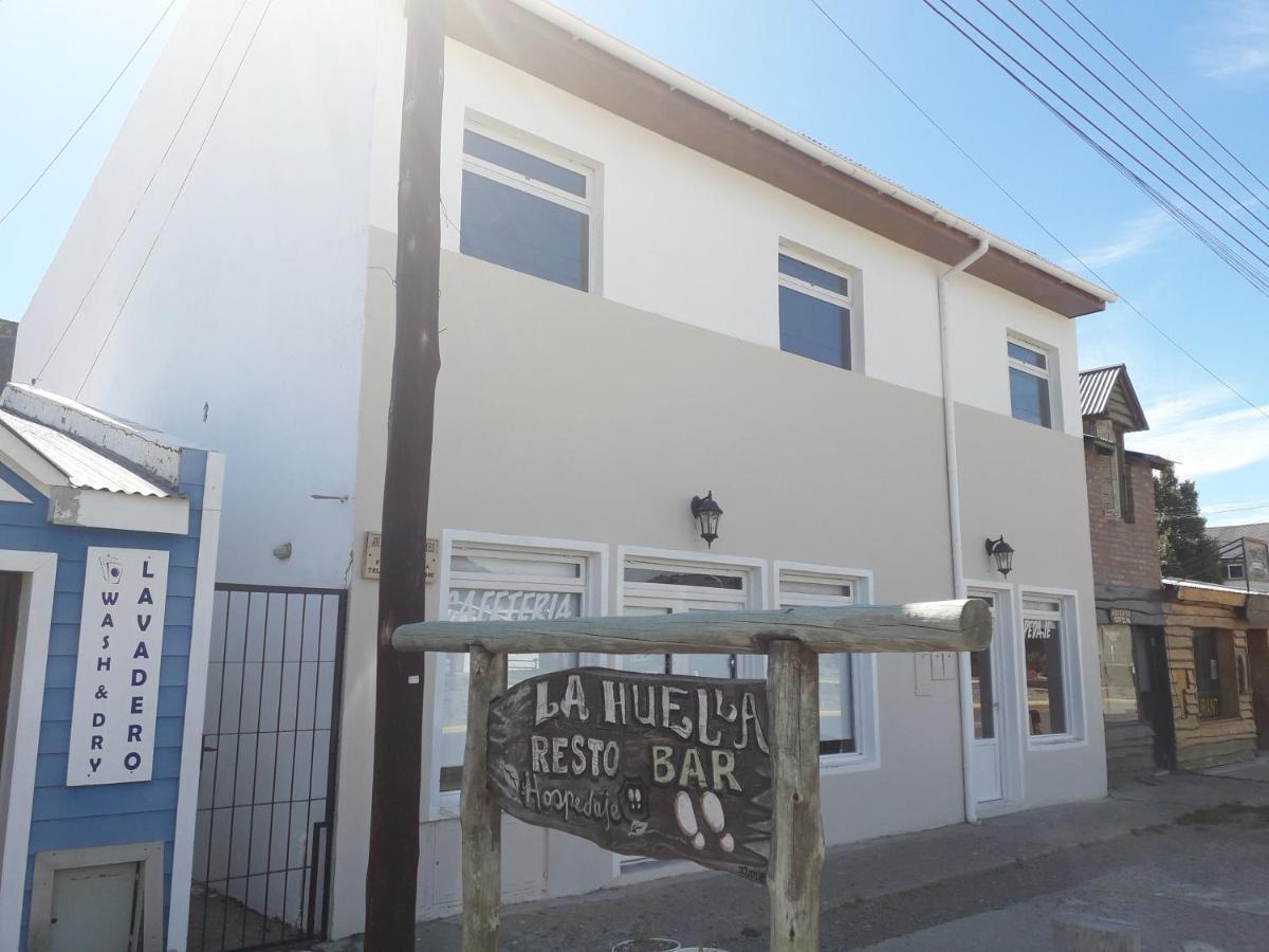 Hotel La Huella El Chaltén Zewnętrze zdjęcie